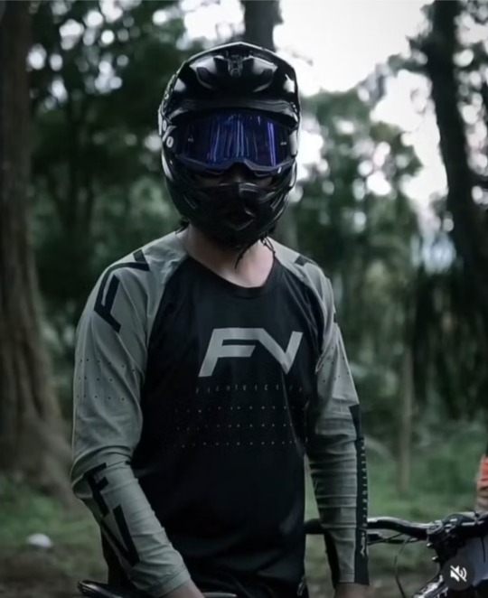FIGHTVICTORY// ALPHA - GREEN
