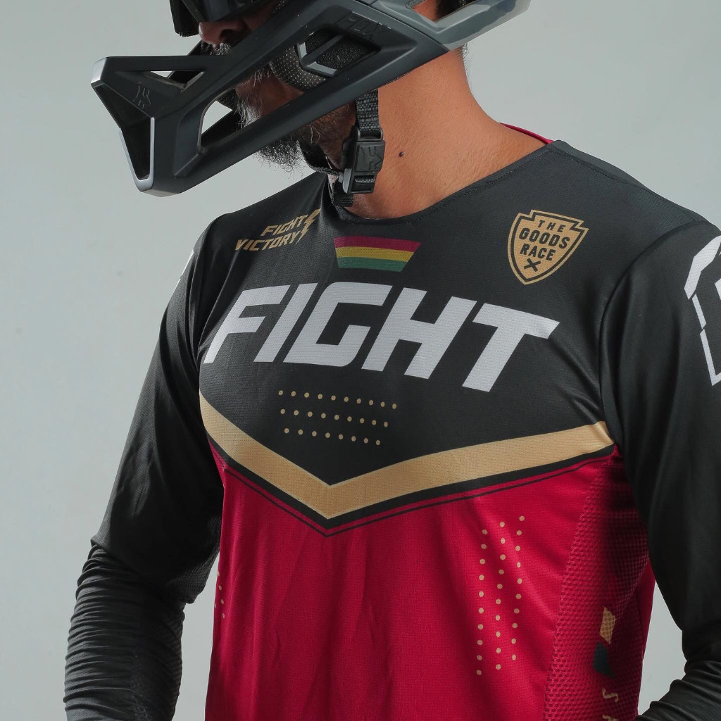 FIGHTVICTORY//HOVER - RED
